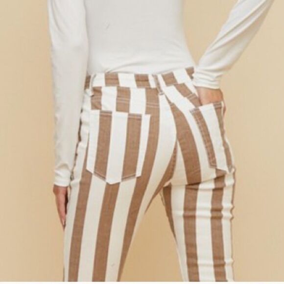 “SWEET JANE” Bell Bottom Flare Jeans - Picture 7 of 16